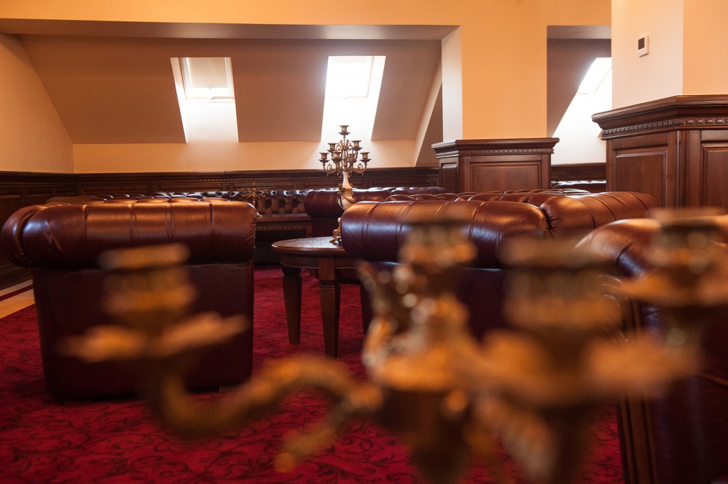 Turn medieval Carul din Stele