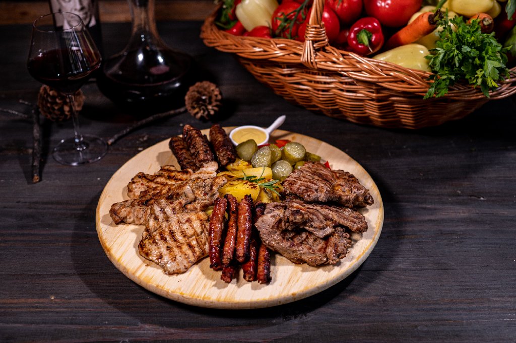 Turn medieval Carul din Stele