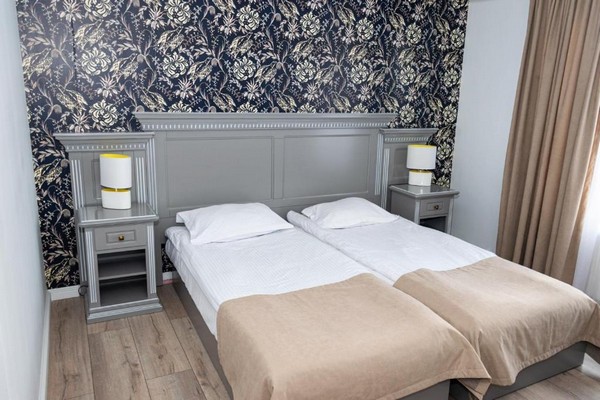 Turn medieval Carul din Stele