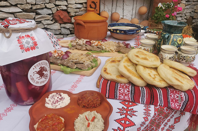 Turn medieval Carul din Stele