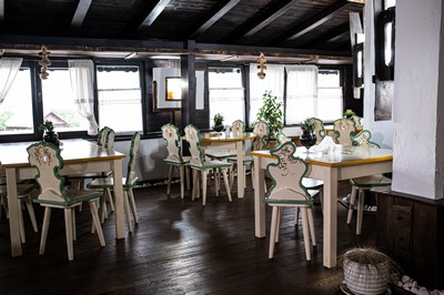 Turn medieval Carul din Stele