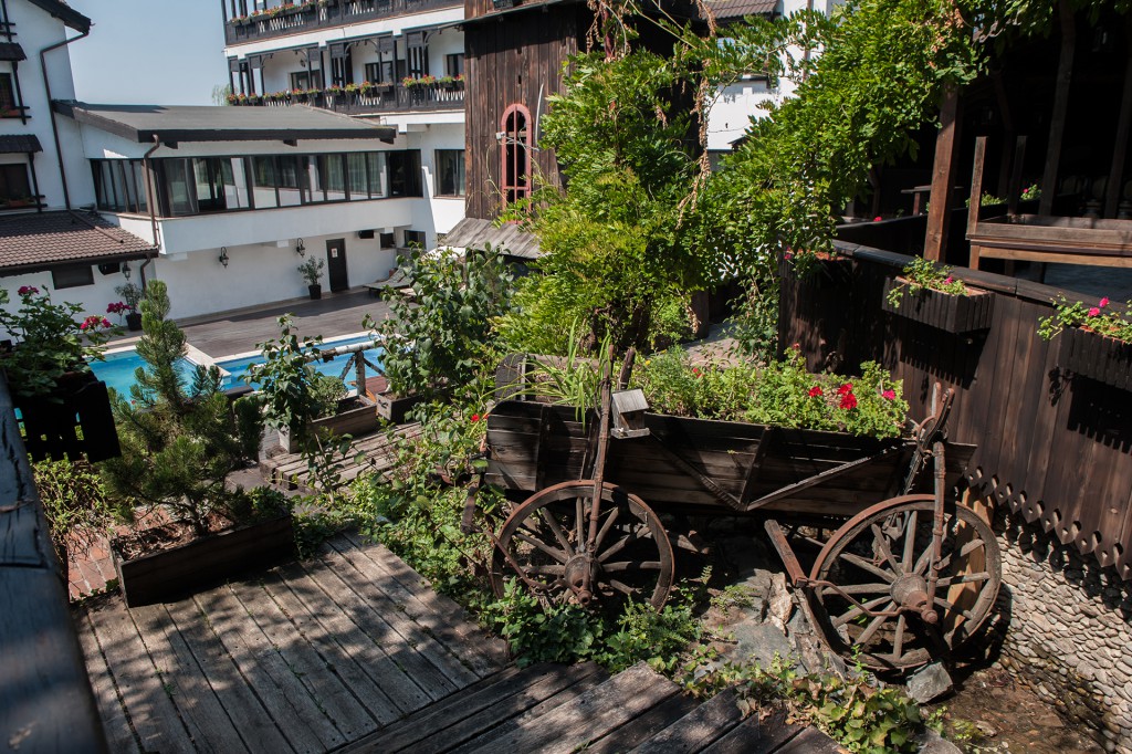 Turn medieval Carul din Stele