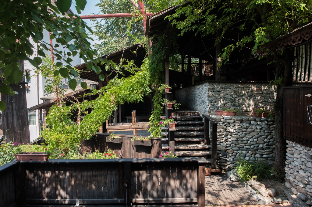 Turn medieval Carul din Stele