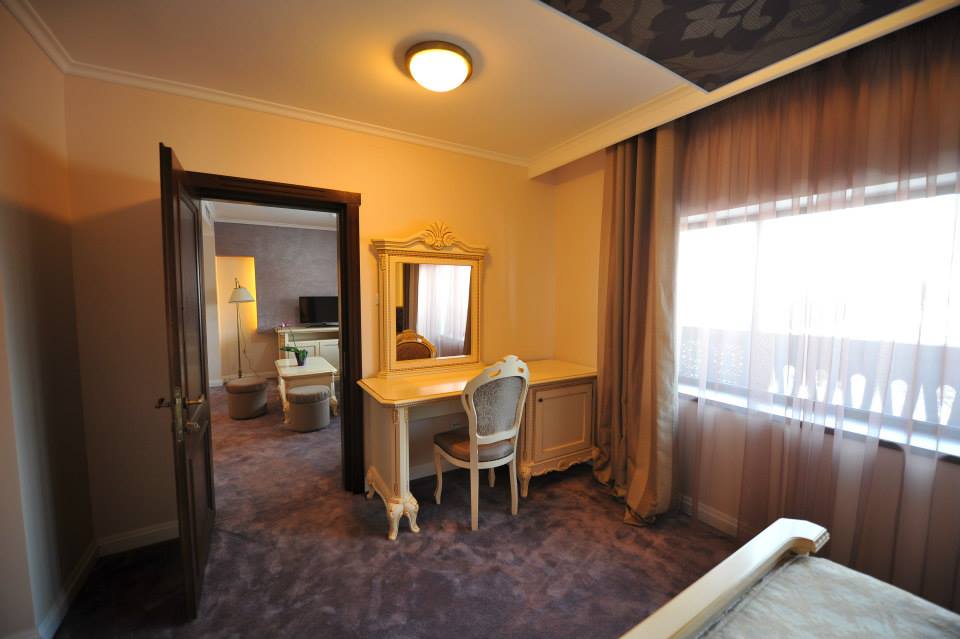 Turn medieval Carul din Stele